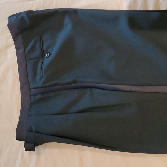 Wool Tux - Picture 5 of 14